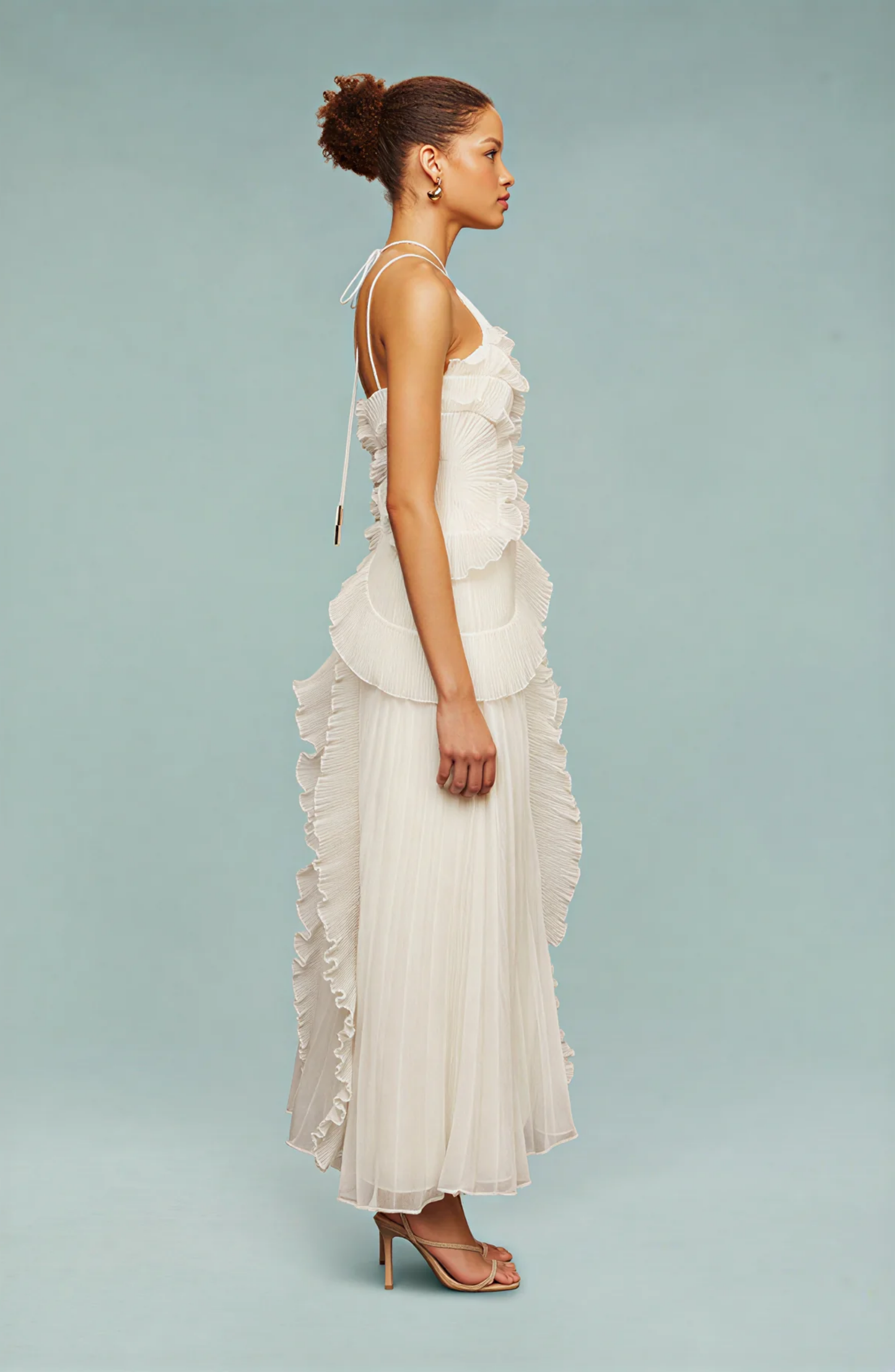 Aveloria | Pleated Frill Halter Neck Maxi Dress